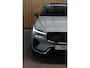 Volvo XC60 2.0 T8 Plug-in hybrid AWD Ultra Black Edition *B&W*Pano*Massage*Luchtvering*