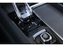 Volvo XC60 2.0 T8 Plug-in hybrid AWD Ultra Black Edition *B&W*Pano*Massage*Luchtvering*