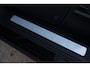 Volvo XC60 2.0 T8 Plug-in hybrid AWD Ultra Black Edition *B&W*Pano*Massage*Luchtvering*