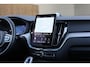 Volvo XC60 2.0 T8 Plug-in hybrid AWD Ultra Black Edition *B&W*Pano*Massage*Luchtvering*