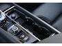 Volvo XC60 2.0 T8 Plug-in hybrid AWD Ultra Black Edition *B&W*Pano*Massage*Luchtvering*