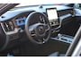 Volvo XC60 2.0 T8 Plug-in hybrid AWD Ultra Black Edition *B&W*Pano*Massage*Luchtvering*