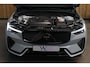 Volvo XC60 2.0 T8 Plug-in hybrid AWD Ultra Black Edition *B&W*Pano*Massage*Luchtvering*