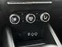 Renault Captur 1.6 E-Tech Plug-in Hybrid 160PK Intens / Camera / Parkeerhulp V+A / Climate / LMV /