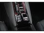 Alfa Romeo Junior 1.2 145PK AUTOMAAT Hybrid IBRIDA TI | PACK TECH LITE: (LED MATRIX KOPLAMPEN, DODEHOEK DETECTIE, ELEKTRISCH BEDIENBARE ACHTERKLEP, KEYLESS ENTRY, ACHTERUITRIJ CAMERA, PARKEERSENSOREN VOOR ACHTER EN ZIJKANT, DRAADLOZE TELEFOONLADER, LANE ASSIST, ADAPTIVE CRUISE CONTROL) | PACK TI: (ELEKTRISCH BEDIENBARE BESTUUDERSSTOEL, VERKEERSBORDEN WEERGAVE, GETINTE ACHTERRUITEN, SFEER VERLICHTING, GLANZEND ZWARTE BODYKIT, 10,25" TOUCHSCREEN, LEDEREN STUURWIEL, VERSTELBARE KOFFERVLOER OP 3 NIVEAUS) | 18" LICHTMETALEN VELGEN "FORI" | BRERA RED MET ZWART DAK | DRAADLOZE APPLE CARPLAY/ANDROID AUTO | NAVIGATIE | MASSAGE FUNCTIE OP DE BESTUURDERSSTOEL | STOEL VERWARMING |