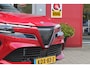 Alfa Romeo Junior 1.2 145PK AUTOMAAT Hybrid IBRIDA TI | PACK TECH LITE: (LED MATRIX KOPLAMPEN, DODEHOEK DETECTIE, ELEKTRISCH BEDIENBARE ACHTERKLEP, KEYLESS ENTRY, ACHTERUITRIJ CAMERA, PARKEERSENSOREN VOOR ACHTER EN ZIJKANT, DRAADLOZE TELEFOONLADER, LANE ASSIST, ADAPTIVE CRUISE CONTROL) | PACK TI: (ELEKTRISCH BEDIENBARE BESTUUDERSSTOEL, VERKEERSBORDEN WEERGAVE, GETINTE ACHTERRUITEN, SFEER VERLICHTING, GLANZEND ZWARTE BODYKIT, 10,25" TOUCHSCREEN, LEDEREN STUURWIEL, VERSTELBARE KOFFERVLOER OP 3 NIVEAUS) | 18" LICHTMETALEN VELGEN "FORI" | BRERA RED MET ZWART DAK | DRAADLOZE APPLE CARPLAY/ANDROID AUTO | NAVIGATIE | MASSAGE FUNCTIE OP DE BESTUURDERSSTOEL | STOEL VERWARMING |