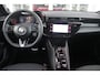 Alfa Romeo Junior 1.2 145PK AUTOMAAT Hybrid IBRIDA TI | PACK TECH LITE: (LED MATRIX KOPLAMPEN, DODEHOEK DETECTIE, ELEKTRISCH BEDIENBARE ACHTERKLEP, KEYLESS ENTRY, ACHTERUITRIJ CAMERA, PARKEERSENSOREN VOOR ACHTER EN ZIJKANT, DRAADLOZE TELEFOONLADER, LANE ASSIST, ADAPTIVE CRUISE CONTROL) | PACK TI: (ELEKTRISCH BEDIENBARE BESTUUDERSSTOEL, VERKEERSBORDEN WEERGAVE, GETINTE ACHTERRUITEN, SFEER VERLICHTING, GLANZEND ZWARTE BODYKIT, 10,25" TOUCHSCREEN, LEDEREN STUURWIEL, VERSTELBARE KOFFERVLOER OP 3 NIVEAUS) | 18" LICHTMETALEN VELGEN "FORI" | BRERA RED MET ZWART DAK | DRAADLOZE APPLE CARPLAY/ANDROID AUTO | NAVIGATIE | MASSAGE FUNCTIE OP DE BESTUURDERSSTOEL | STOEL VERWARMING |
