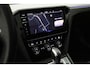 Volkswagen Passat Variant 1.4 TSI PHEV GTE Business 2020 | Dealer Onderhouden | Trekhaak Afneembaar | Carplay | Achteruitrij Camera | Elektrische Achterklep | Digitaal Dashboard | Adaptive Cruise | DAB Radio | 2 Sleutels