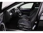 Volkswagen Passat Variant 1.4 TSI PHEV GTE Business 2020 | Dealer Onderhouden | Trekhaak Afneembaar | Carplay | Achteruitrij Camera | Elektrische Achterklep | Digitaal Dashboard | Adaptive Cruise | DAB Radio | 2 Sleutels