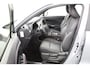 Lexus LBX 1.5 Elegant 2WD | Trekhaak | 18 Inch Lichtmetalen velgen | Blind Spot monitor | Lederen bekleding