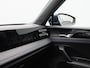 Volkswagen Tiguan 1.5 eTSi R-Line Business 150 Pk | Trekhaak | Carplay | Sportstoelen | Panoramadak | Stoel Verwarming | 20 Inch