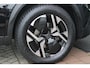 Peugeot 2008 1.2 100PK ALLURE PACK | AFNEEMBARE TREKHAAK | NAVIGATIE | STOEL VERWARMING | ALL SEASON BANDEN | DAB+ RADIO | APPLE CARPLAY/ANDROID AUTO | CLIMATE CONTROL | ADAPTIVE CRUISE CONTROL | GRIPP CONTROL | ACHTERUITRIJ CAMERA | KEYLESS ENTRY/START | LED KOPLAMPEN | LICHTMETALEN VELGEN 17" |