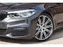 BMW 5-Serie Touring 520i High Executive Edition '19 LED Pano Clima Navi Cruise Inruil mogelijk