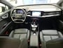 Audi Q4 e-tron 40 S edition 77 kWh 204pk / Navigatie / LM 20 inch / Leder / Parkeerhulp plus / Camera / Led Matrix