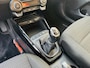 Kia Stonic 1.0 T-GDi MHEV DynamicPlusLine Trekhaak | NW geleverd & Onderhouden | Privacyglass | Keyless | 10-2020