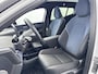Volvo EX30 Single Motor Extended Range Ultra 69 kWh | 19" | Panoramadak | Elektr. verst. Stoelen | 3D Camera | Getint Glas | Harman Kardon | Adaptieve Cruise | BLIS | Warmtepomp