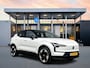 Volvo EX30 Single Motor Extended Range Ultra 69 kWh | 19" | Panoramadak | Elektr. verst. Stoelen | 3D Camera | Getint Glas | Harman Kardon | Adaptieve Cruise | BLIS | Warmtepomp