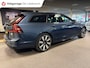 Volvo V90 2.0 T8 Plug-in hybrid AWD Ultimate Dark / Panoramadak / leder / trekhaak / camera / Harman Kardon audio