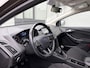Ford Focus Wagon 1.0i Eco-Boost Trend 101 PK. Zuinige en zeer fijn rijdende auto !!! Alle keuringen toegestaan !!
