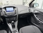 Ford Focus Wagon 1.0i Eco-Boost Trend 101 PK. Zuinige en zeer fijn rijdende auto !!! Alle keuringen toegestaan !!