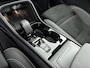 Volvo XC40 B4 Plus Dark | 18" | Panoramadak | Leder/Nubuck | Trekhaak | Harman Kardon | Elektr. verst. Stoelen | Parkeercamera