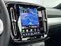Volvo XC40 B4 Plus Dark | 18" | Panoramadak | Leder/Nubuck | Trekhaak | Harman Kardon | Elektr. verst. Stoelen | Parkeercamera