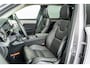 Volvo XC90 T8 455PK Ultra Dark | 22'' | Luchtvering | BW Audio | Trekhaak | Gelam Glas | Massage