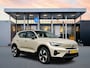 Volvo EX40 Single Motor Extended Range Plus 82 kWh | 19" Allseaso | Trekhaak | Adaptieve Cruise | BLIS | Stoel/Stuurverwarwarming | Keyless | Warmtepomp