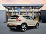 Volvo EX40 Single Motor Extended Range Plus 82 kWh | 19" Allseaso | Trekhaak | Adaptieve Cruise | BLIS | Stoel/Stuurverwarwarming | Keyless | Warmtepomp