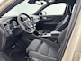 Volvo EX40 Single Motor Extended Range Plus 82 kWh | 19" Allseaso | Trekhaak | Adaptieve Cruise | BLIS | Stoel/Stuurverwarwarming | Keyless | Warmtepomp