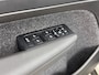 Volvo EX40 Single Motor Extended Range Plus 82 kWh | 19" Allseaso | Trekhaak | Adaptieve Cruise | BLIS | Stoel/Stuurverwarwarming | Keyless | Warmtepomp
