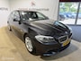 BMW 5-Serie 520i M-PAKKET/AUT/CLIMA/CRUISE/TREKHAAK/NAP/1EIG