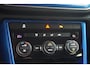 Volkswagen T-Roc 1.0 TSI Style | Trekhaak | Adaptive Cruise | Climate Control | Navigatie |