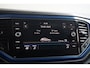Volkswagen T-Roc 1.0 TSI Style | Trekhaak | Adaptive Cruise | Climate Control | Navigatie |