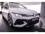 Volkswagen Golf 2.0 TSI GTI Clubsport Edition 50 325pk DSG Automaat, Panoramadak, Lederen bekleding, Akrapovic, 360 camera, Head up display, Matrix LED koplampen, Dodehoeksensoren, Parkeersensoren, Navigatie, App-connect