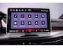 Volkswagen Golf 2.0 TSI GTI Clubsport Edition 50 325pk DSG Automaat, Panoramadak, Lederen bekleding, Akrapovic, 360 camera, Head up display, Matrix LED koplampen, Dodehoeksensoren, Parkeersensoren, Navigatie, App-connect