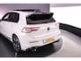 Volkswagen Golf 2.0 TSI GTI Clubsport Edition 50 325pk DSG Automaat, Panoramadak, Lederen bekleding, Akrapovic, 360 camera, Head up display, Matrix LED koplampen, Dodehoeksensoren, Parkeersensoren, Navigatie, App-connect