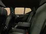 Volvo XC40 T2 Business Pro Aut. | Parkeercamera | Adaptieve Cruise Control | 19 Inch | Zitting verlenging voorstoelen | Donkere hemelbekleding | Pilot Assist | BLIS Dode Hoek Detectie | Keyless Drive | Parkeersensoren voor+achter | Elektrisch bedienbare achterklep | DAB Radio | Apple Carplay/Android Auto | Volvo On Call met mobiele App functie | Thunder Grey Metallic |
