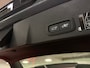 Volvo XC40 T2 Business Pro Aut. | Parkeercamera | Adaptieve Cruise Control | 19 Inch | Zitting verlenging voorstoelen | Donkere hemelbekleding | Pilot Assist | BLIS Dode Hoek Detectie | Keyless Drive | Parkeersensoren voor+achter | Elektrisch bedienbare achterklep | DAB Radio | Apple Carplay/Android Auto | Volvo On Call met mobiele App functie | Thunder Grey Metallic |