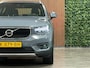 Volvo XC40 T2 Business Pro Aut. | Parkeercamera | Adaptieve Cruise Control | 19 Inch | Zitting verlenging voorstoelen | Donkere hemelbekleding | Pilot Assist | BLIS Dode Hoek Detectie | Keyless Drive | Parkeersensoren voor+achter | Elektrisch bedienbare achterklep | DAB Radio | Apple Carplay/Android Auto | Volvo On Call met mobiele App functie | Thunder Grey Metallic |