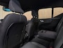 Volvo XC40 T2 Business Pro Aut. | Parkeercamera | Adaptieve Cruise Control | 19 Inch | Zitting verlenging voorstoelen | Donkere hemelbekleding | Pilot Assist | BLIS Dode Hoek Detectie | Keyless Drive | Parkeersensoren voor+achter | Elektrisch bedienbare achterklep | DAB Radio | Apple Carplay/Android Auto | Volvo On Call met mobiele App functie | Thunder Grey Metallic |