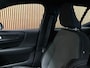 Volvo XC40 T2 Business Pro Aut. | Parkeercamera | Adaptieve Cruise Control | 19 Inch | Zitting verlenging voorstoelen | Donkere hemelbekleding | Pilot Assist | BLIS Dode Hoek Detectie | Keyless Drive | Parkeersensoren voor+achter | Elektrisch bedienbare achterklep | DAB Radio | Apple Carplay/Android Auto | Volvo On Call met mobiele App functie | Thunder Grey Metallic |
