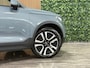 Volvo XC40 T2 Business Pro Aut. | Parkeercamera | Adaptieve Cruise Control | 19 Inch | Zitting verlenging voorstoelen | Donkere hemelbekleding | Pilot Assist | BLIS Dode Hoek Detectie | Keyless Drive | Parkeersensoren voor+achter | Elektrisch bedienbare achterklep | DAB Radio | Apple Carplay/Android Auto | Volvo On Call met mobiele App functie | Thunder Grey Metallic |