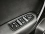 Renault Captur 1.6 E-Tech full hybrid 145 evolution | Navigatie | Climate Control | Apple CarPlay / Android Auto | Parkeersensoren |