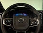 Volvo EX40 Single Motor Extended Range Ultra 82 kWh | 99% SoH | Schuifdak | 360° Camera | Harman Kardon | Adaptieve Cruise Control | Bestuurdersstoel elektrisch geheugen | Stoel en Stuurwielverwarming | 19 Inch | Passagiersstoel elektrisch | Microtech / alcantara bekleding met wit stiksel en bies | Zitting verlenging voorstoelen | Pilot Assist | BLIS Dode Hoek Detectie | Warmtepomp | Google Infotainment | Keyless Drive | Verlichtingspack 2 | Privacy Glass | Parkeersensoren voor+achter | Elektrisch bedienbare achterklep | Draadloos telefoon opladen | DAB Radio | Apple Carplay/Android Auto | Volvo On Call met mobiele App functie | Thunder Grey Metallic |