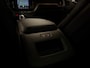 Volvo XC60 T6 AWD Recharge Plus Dark | Harman Kardon | Schuifdak | 360° Camera | Adaptieve Cruise Control | Stoelverwarming voor+achter | Stuurwielverwarming | Full LED Meesturende koplampen | Pilot Assist | BLIS Dode Hoek Detectie | Elektrische voorstoelen geheugen | R-Design Contour stoelen met wit stiksel en bies | Zitting verlenging voorstoelen | Lederen dashboard | 19 Inch | Google Infotainment | Keyless Drive | Elektrisch bedienbare achterklep | DAB Radio | Apple Carplay/Android Auto | Draadloos telefoon opladen | Volvo On Call met mobiele App functie | Platinum Grey Metallic |