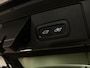 Volvo XC60 T8 AWD Recharge Inscription | Luchtvering | Trekhaak | Crystal White | Harman Kardon | Adaptieve Cruise Control | Standkachel met Volvo On Call App | Parkeercamera | Pilot Assist | BLIS Dode Hoek Detectie | Stoelverwarming | Full LED meesturende koplampen | Bestuurdersstoel elektrisch geheugen | Contour stoelen | Zitting verlenging voorstoelen | Lederen Dashboard | Schuifdak | 19 Inch | Keyless Drive | Parkeersensoren voor+achter | Privacy Glass | Elektrisch bedienbare achterklep | DAB Radio | Apple Carplay/Android Auto | Crystal White Metallic |