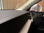 Volvo XC60 T8 AWD Recharge Inscription | Luchtvering | Trekhaak | Crystal White | Harman Kardon | Adaptieve Cruise Control | Standkachel met Volvo On Call App | Parkeercamera | Pilot Assist | BLIS Dode Hoek Detectie | Stoelverwarming | Full LED meesturende koplampen | Bestuurdersstoel elektrisch geheugen | Contour stoelen | Zitting verlenging voorstoelen | Lederen Dashboard | Schuifdak | 19 Inch | Keyless Drive | Parkeersensoren voor+achter | Privacy Glass | Elektrisch bedienbare achterklep | DAB Radio | Apple Carplay/Android Auto | Crystal White Metallic |
