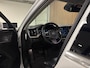 Volvo XC60 T8 AWD Recharge Inscription | Luchtvering | Trekhaak | Crystal White | Harman Kardon | Adaptieve Cruise Control | Standkachel met Volvo On Call App | Parkeercamera | Pilot Assist | BLIS Dode Hoek Detectie | Stoelverwarming | Full LED meesturende koplampen | Bestuurdersstoel elektrisch geheugen | Contour stoelen | Zitting verlenging voorstoelen | Lederen Dashboard | Schuifdak | 19 Inch | Keyless Drive | Parkeersensoren voor+achter | Privacy Glass | Elektrisch bedienbare achterklep | DAB Radio | Apple Carplay/Android Auto | Crystal White Metallic |