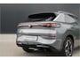 Volkswagen T-Roc 1.5 TSI R-Line Edition 150pk - ACC - Blindspot - Navi - Camera -Stoel/Stuurverwarming - IQ LED - Rijklaar